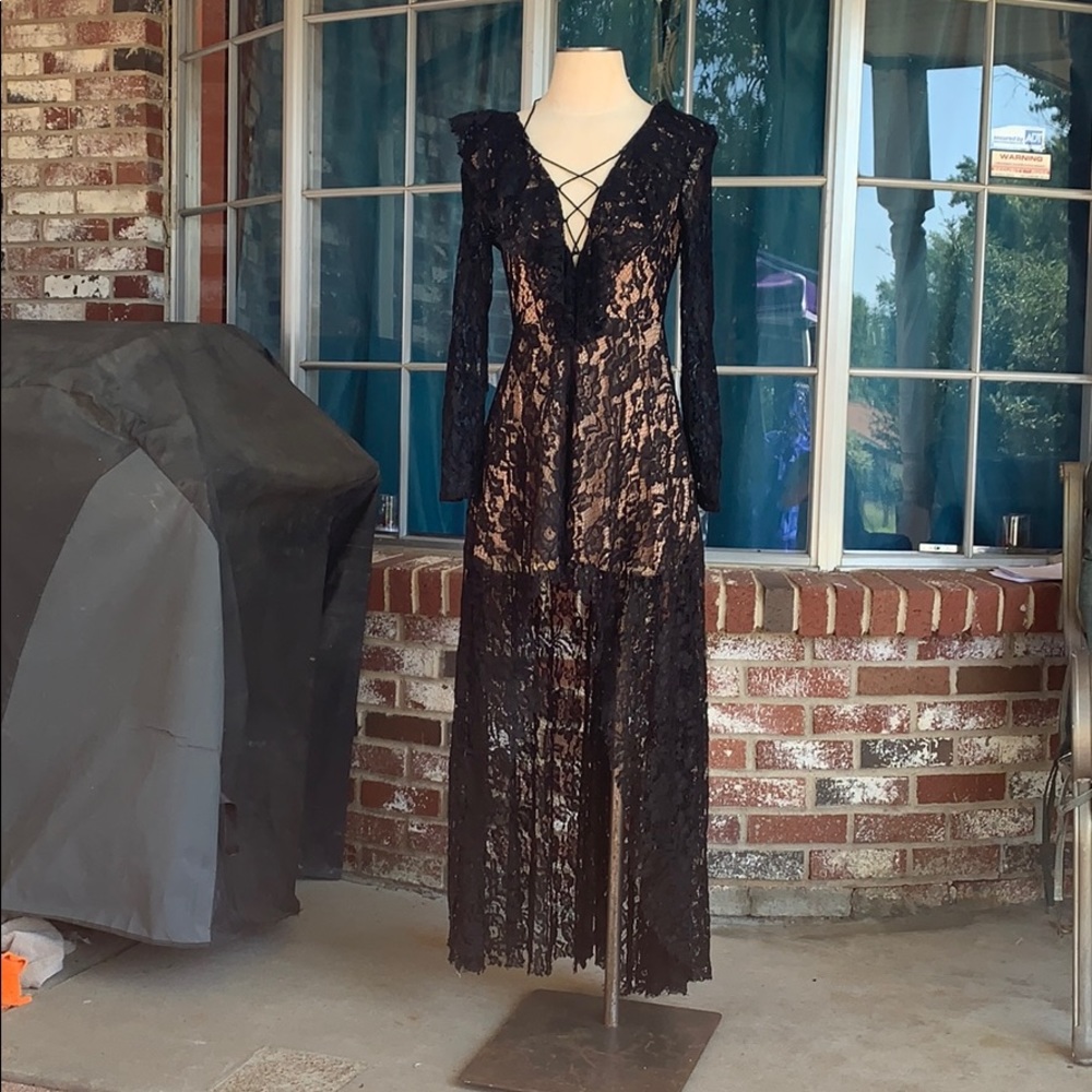 Elegant Nude with black lace dress